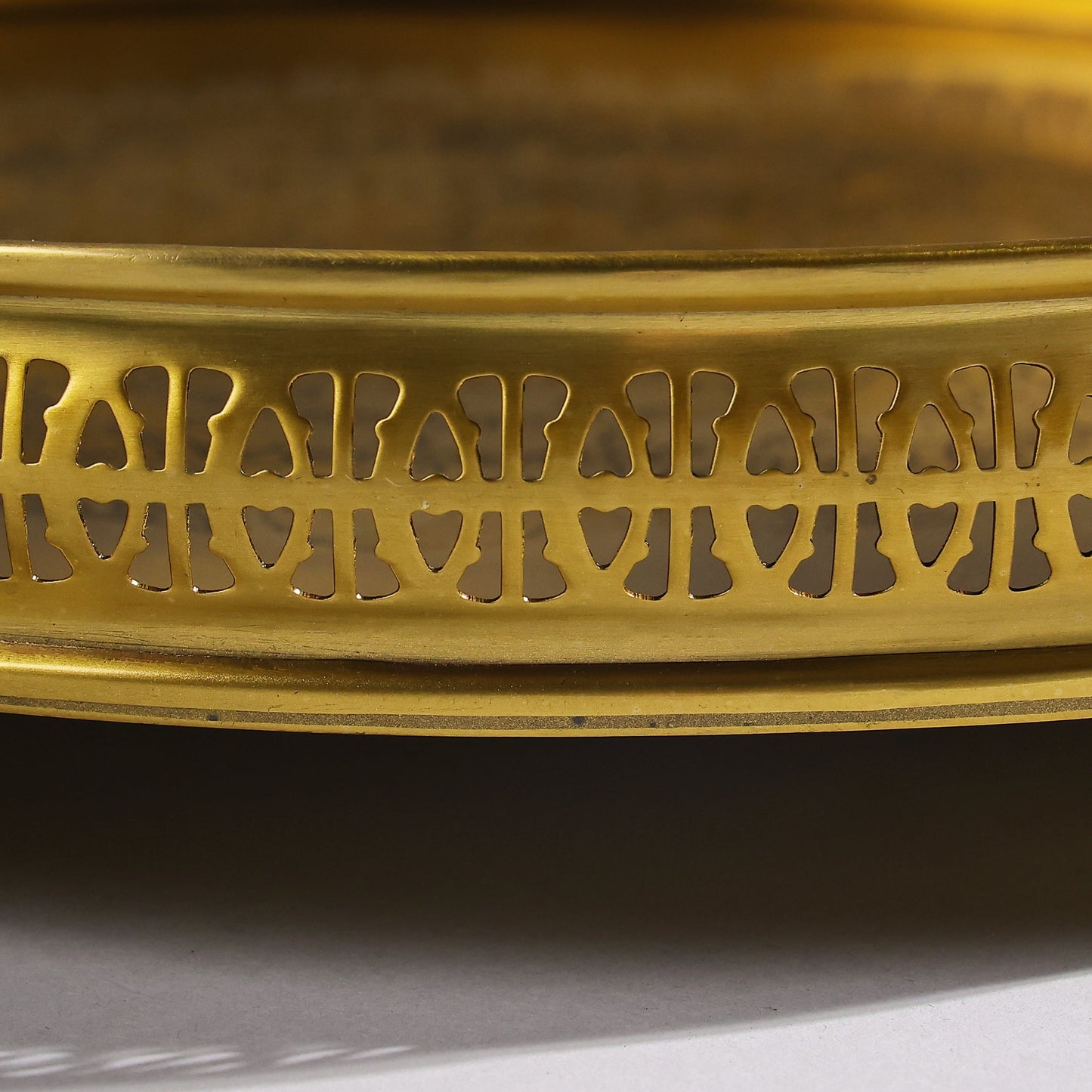 Decorative Serving Tray – Elegant Tableware for Weddings & Special Occasions