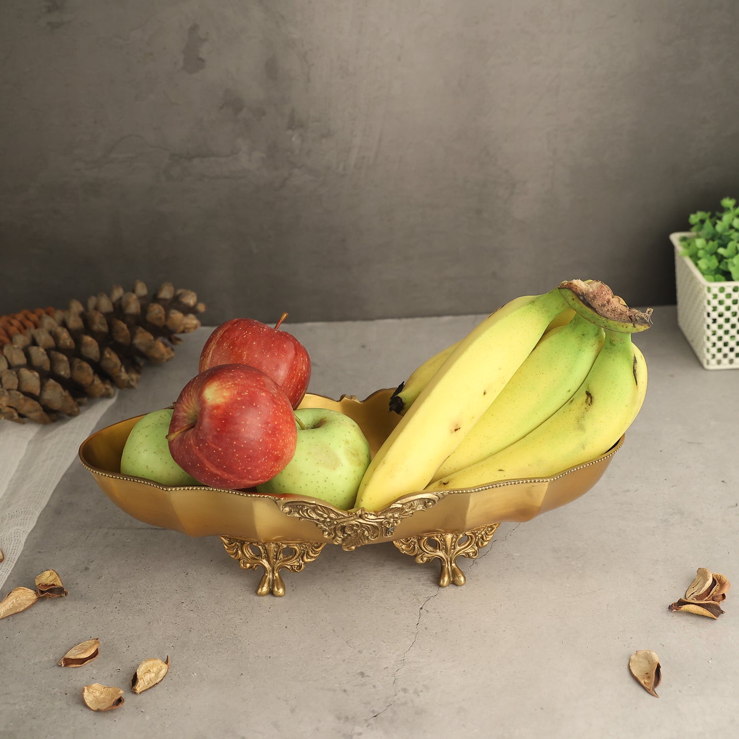 Antique Brass Serving Tray: Handcrafted Luxury Table Centerpiece