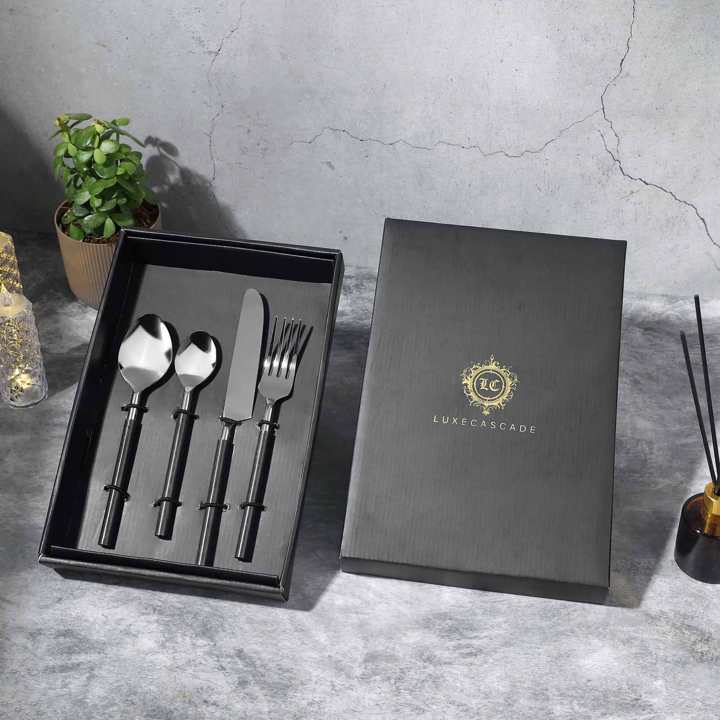 Premium Luxury Stainless Steel Cutlery Set | Handcrafted Fork Knife Spoon Flatware | Designer Vintage Gold Tableware Online