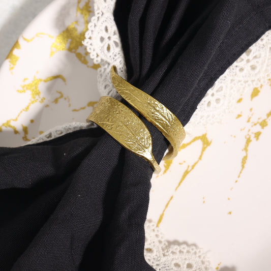 Brass Leaf Napkin Rings – Set of 5 | Elegant Gold Table Decor