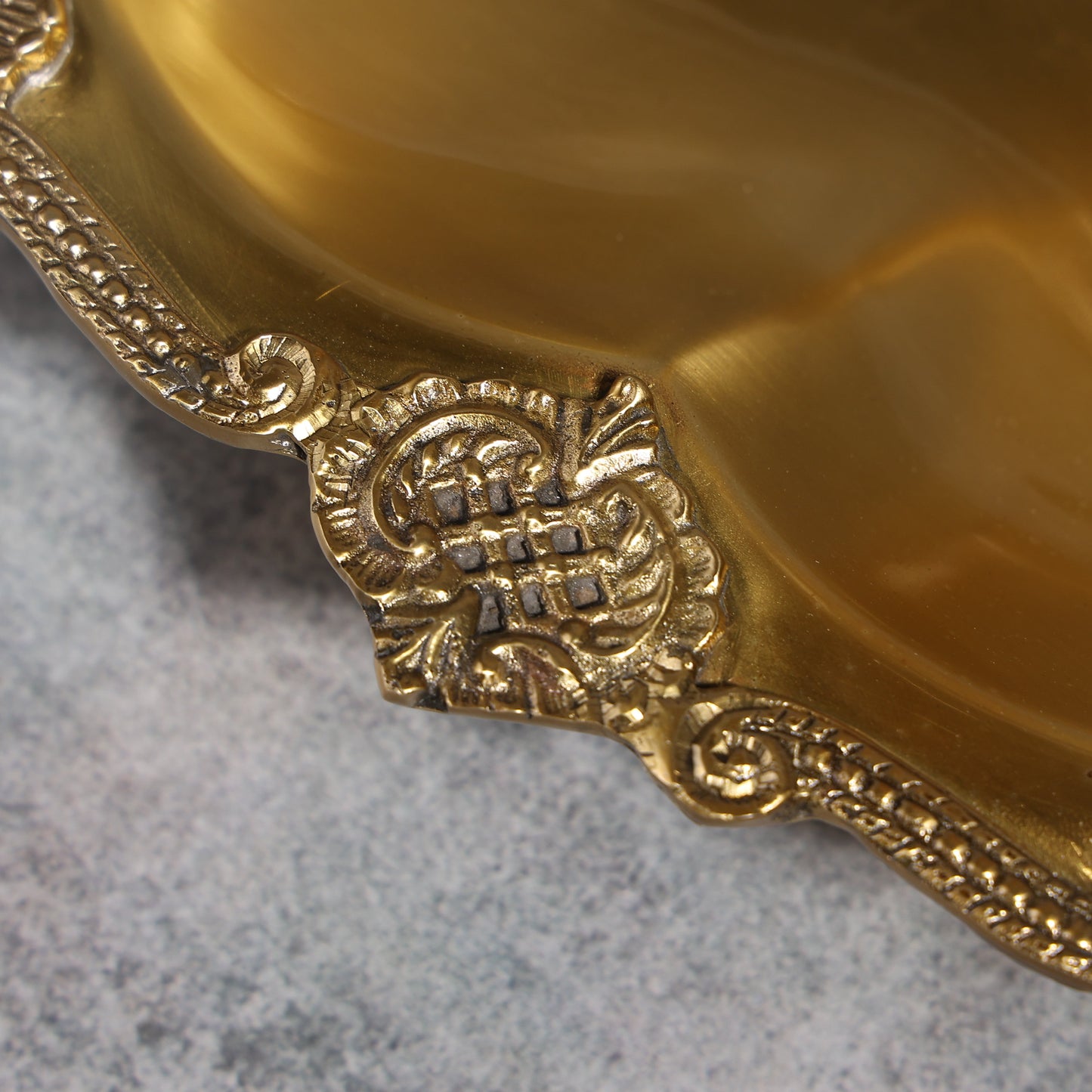 Buy Serving Trays & Dry Fruit Stands Online – Elegant Table Décor for Every Occasion