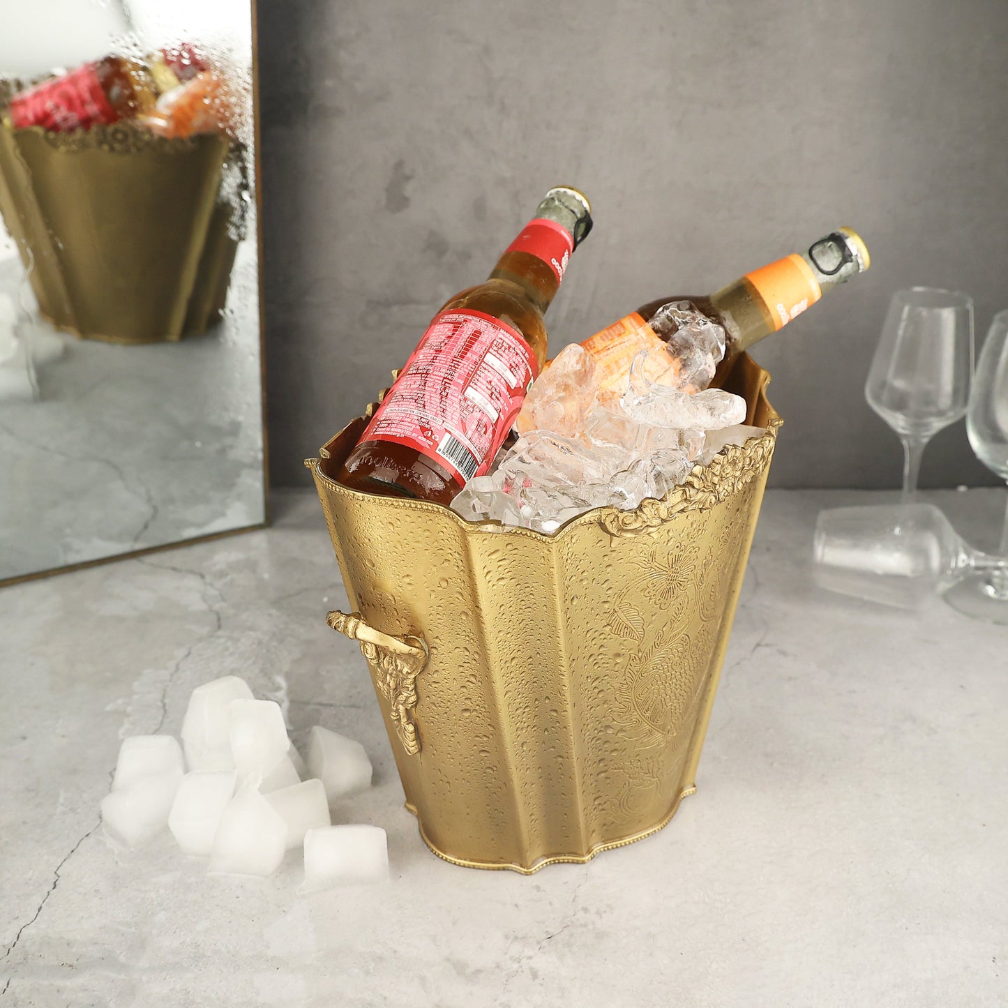 Wine Coolers Bucket – Elegant Barware Set & Luxurious Home Décor