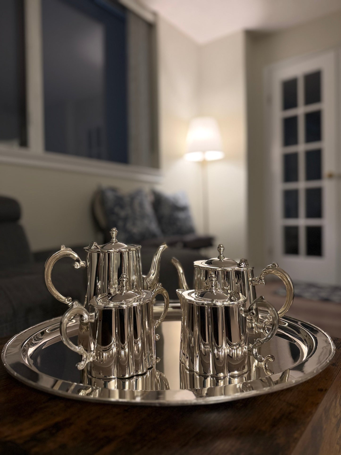 Royal English Silver Tea & Coffee Set – Victorian Inspired Silver Plated Serving Set with Tray for Luxury Home Décor & Premium Gifting