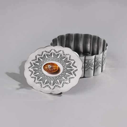  exquisite antique silver keepsake box